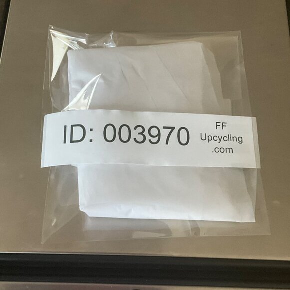 VTG Dangle Earrings Handmade Purple Cat 3D Metal Iridescent Purple - Picture 7 of 7